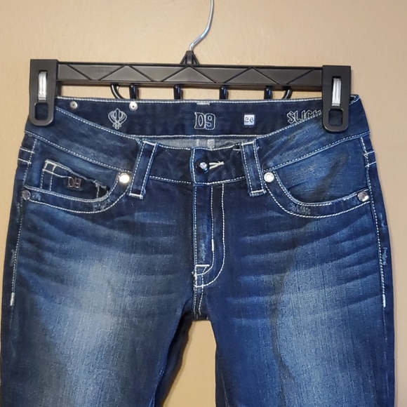 D9 Jeans - Picture 9 of 15